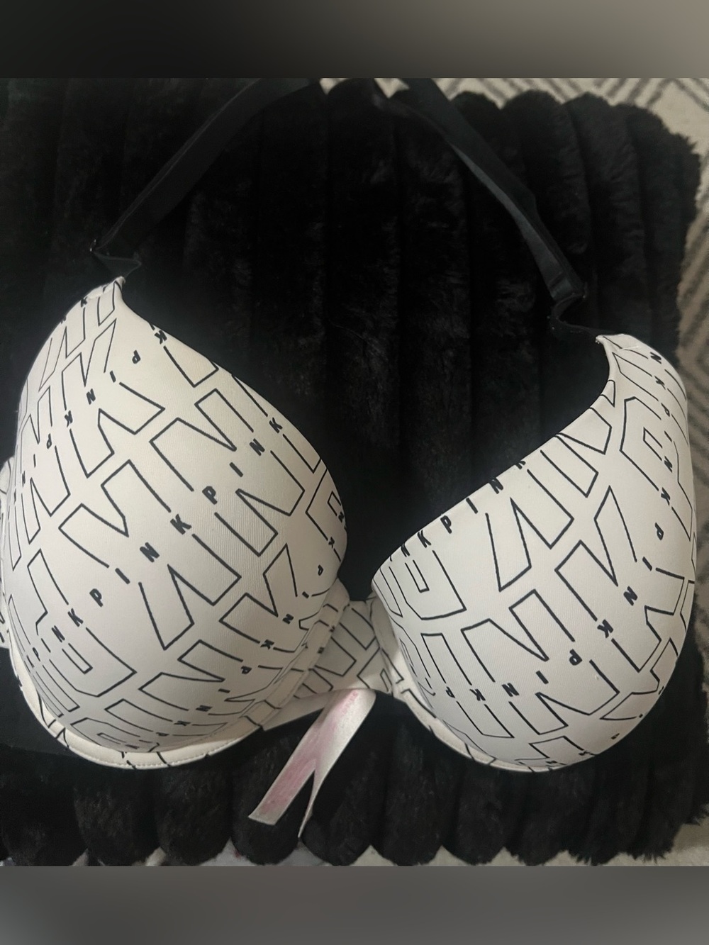 Pink Victoria secret Bra with Logo Print - Pink